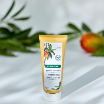 Klorane Mango Conditioner Μαλακτική Κρέμα Μαλλιών με Βούτυρο Μάνγκο για Θρέψη & Ελαστικότητα 200ml