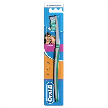 Oral B Classic 1 2 3 40 Medium Toothbrush