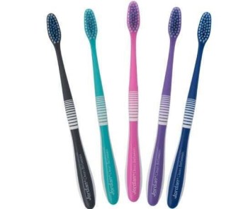 Jordan Clean Between Οδοντόβουρτσα Soft (Τυχαία Επιλογή)